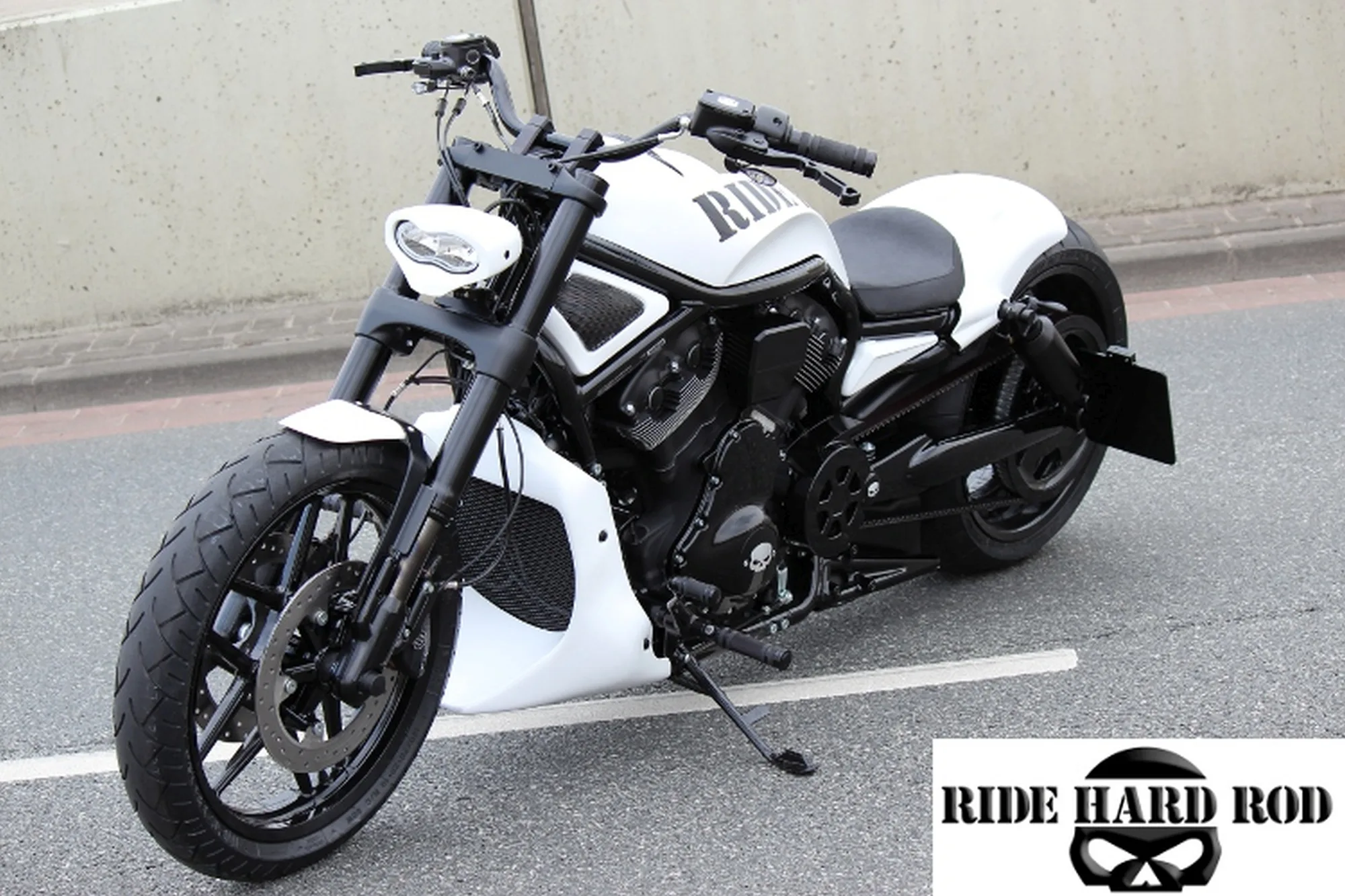 Scheinwerfer Shine - Ride Hard Rod